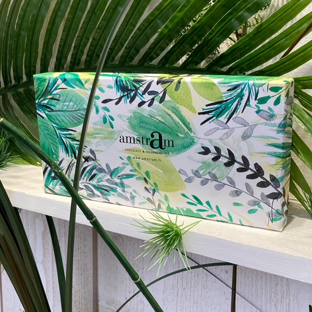 Illunine créations sur-mesure carte à planter création française mini papeterie eco responsable fleurie zéro déchet baptême décoration de table confettis mariage zéro déchet remerciments merci personnalisée illustrée aquarelle Seine et Marne carte de visite papier ensemencé carte ensemencée carte à semer carte qui se transforme en fleurs aquarelle sur mesure carte poétique papier recyclé deuil cadeau d’invité faire part notice île de France illustration sur mesure carte symbolique